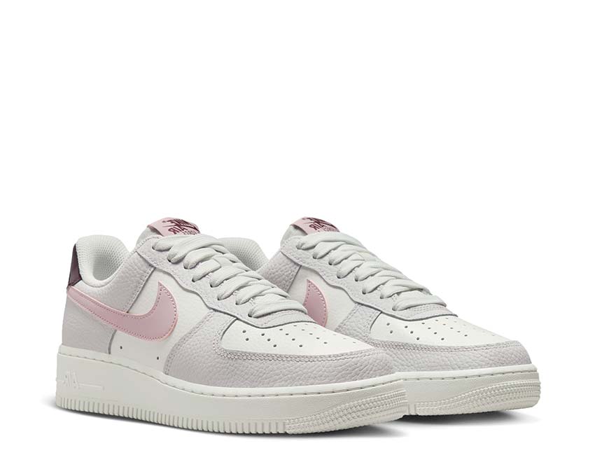 Nike Air Force 1 '07 W "Plum Chalk"