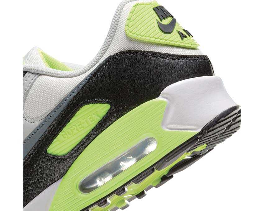 Nike Air Max 90 Gore-Tex "Volt"