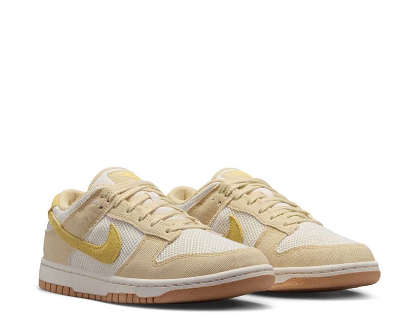 Nike Dunk Low SE W "Soft Yellow"