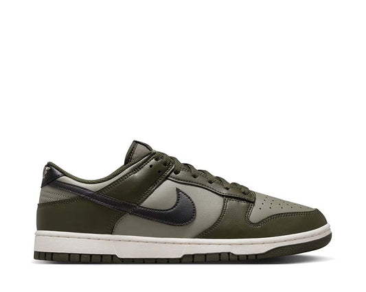 Nike Dunk Low Retro "Cargo Khaki"